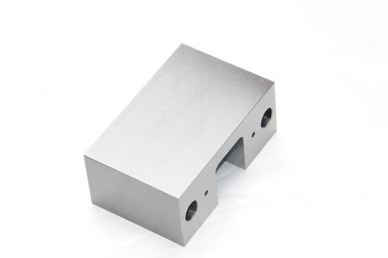 Piezas plásticas de la máquina del moldeo a presión de la precisión para industrial